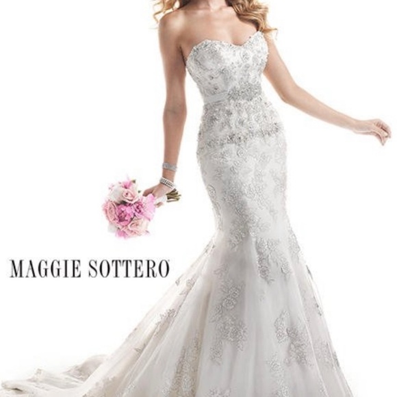 ❤️MAGGIE SOTTERO BRIDAL GOWN ❤️ - Picture 2 of 16